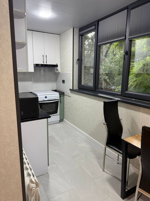 Аренда евро квартиры Чиланзар-23. 2/2/5. Фархадский рынок