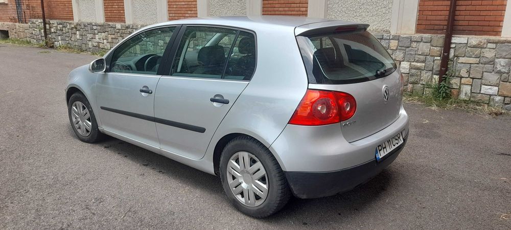 Volkswagen golf V