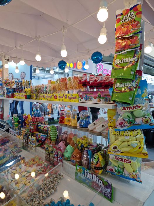 Остравок по продаже сладостей