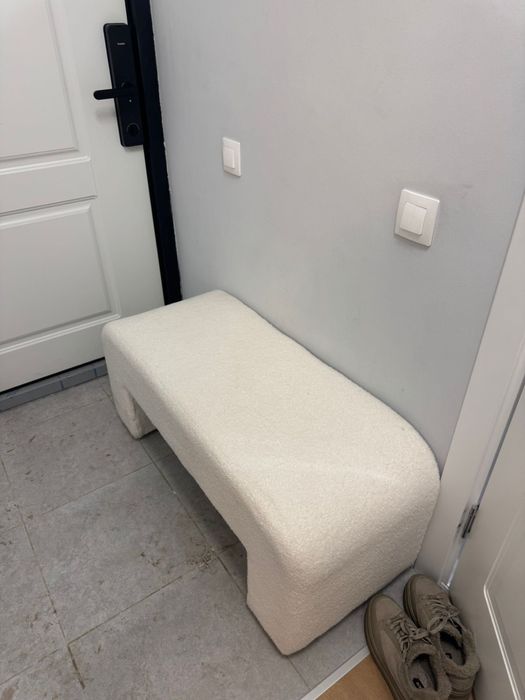 Банкетка, пуфик мягкий, белый