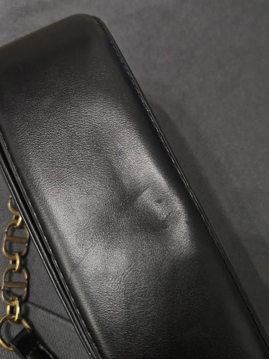 Продаю чёрную сумку