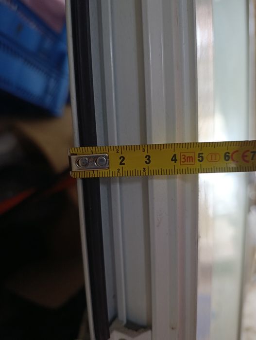 Ușa termopan aluminiu