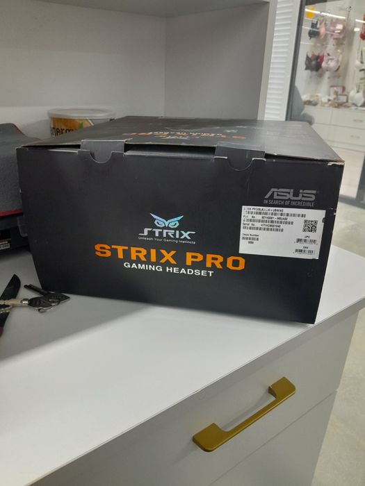 Наушники ASUS strix Pro