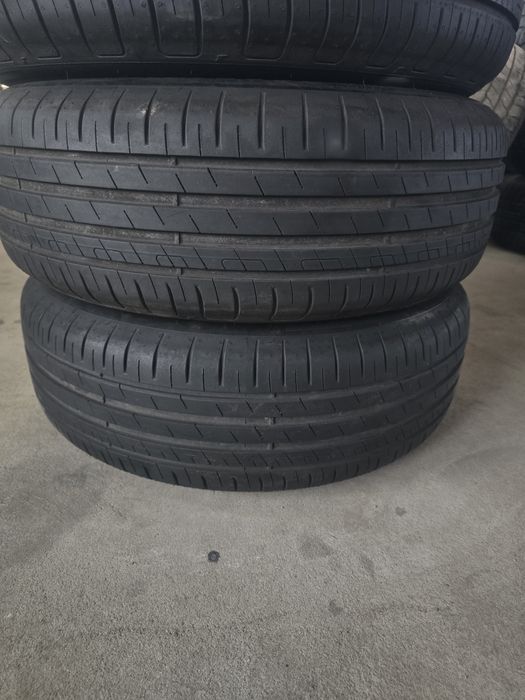 4 Броя 205/60/16 Goodyear 2x6,8mm 2x6,6mm 25dot