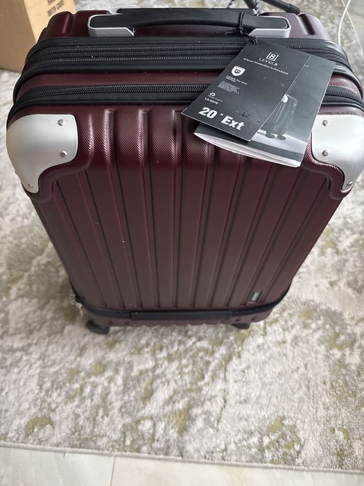 Troler LEVEL8 Grace 20” Carry-On – Roșu/Bordeaux – Nou