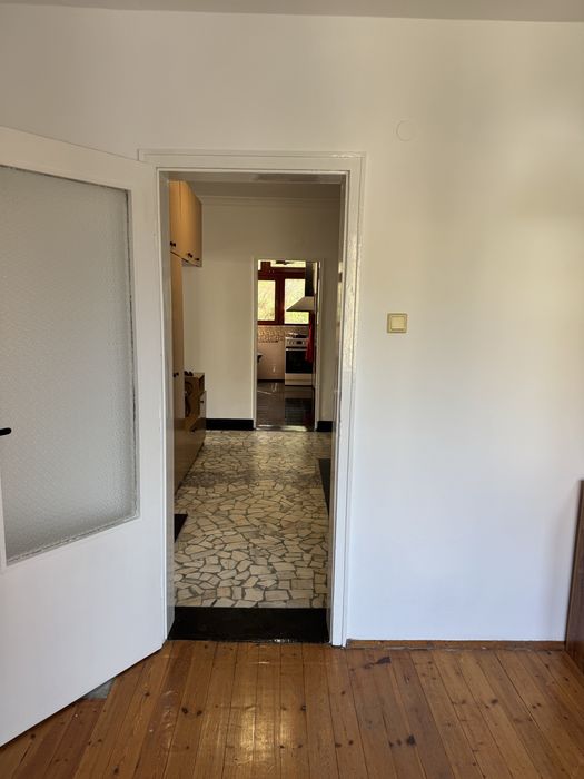 Дава се под наем Тристаен апартамент в с. Белащица, Област Пловдив - 82 кв.м за 510 € - Снимка #11