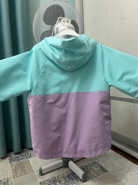 Ветровка на девочку