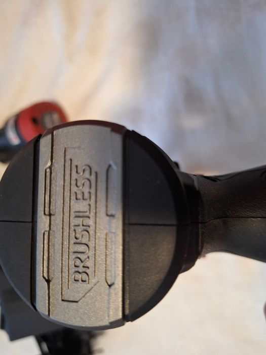 Masina de gaurit si insurubat Parkside Brushless, + acum si incarcator