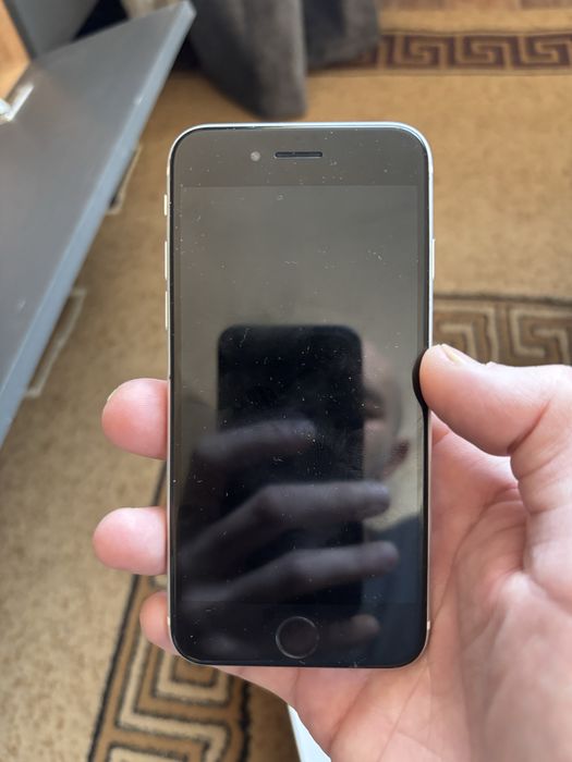 Iphone se продам или поменяю на ipad