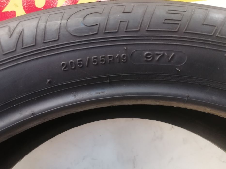 205/55/19  4*Michelin vara 97v dot 0120. 6,68mm