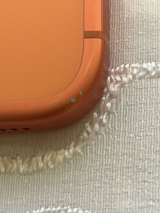 Iphone 17 pro max cosmic orange