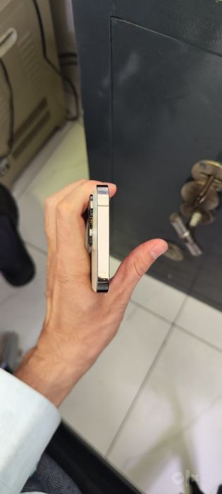 iphone 14 pro.  juda arzon