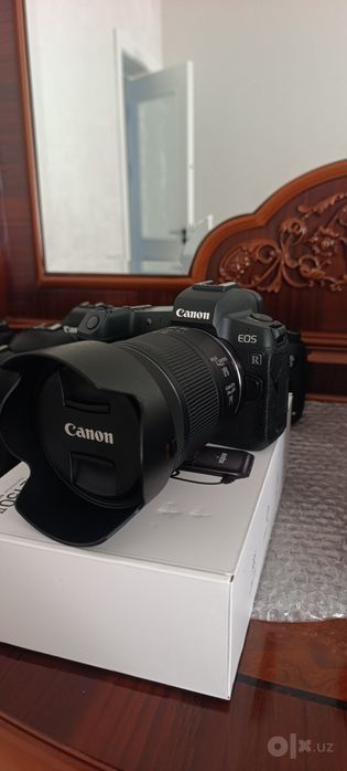 Canon EOS R+Canon RF 24-105 F4-7.1  IS STM