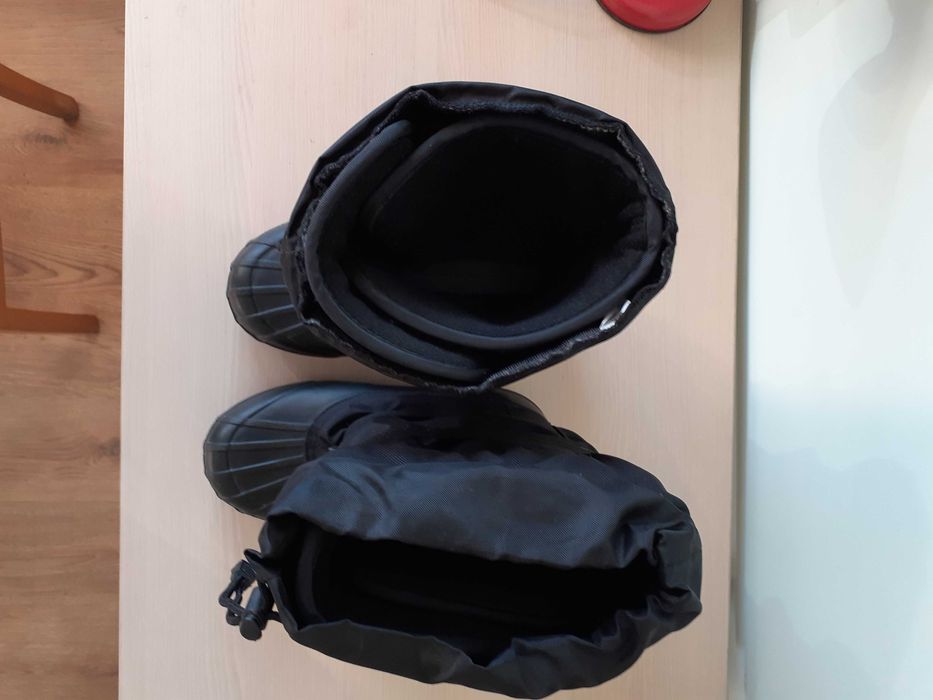 Продавам зимни боти Thinsulate размер 44