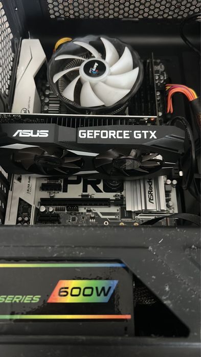 Игровой пк  полный комплект