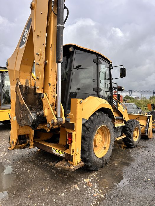 Экскаватор погрузчик