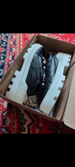 Новые кеды/кроссовки