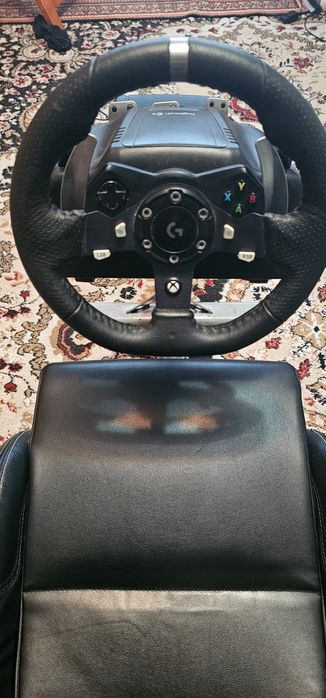 Playseat cu volan logitech g920 + pedale pt xbox