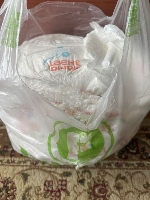 Памперсы, подгузники, трусики