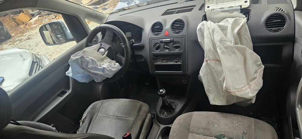 VW  CADDY II 2.0 TDI 140 коня BMM 8V 2008 година На Части