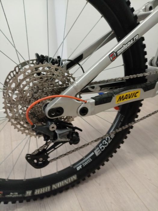 Vând bicicleta Scott gambler 920 2020 downhill, enduro