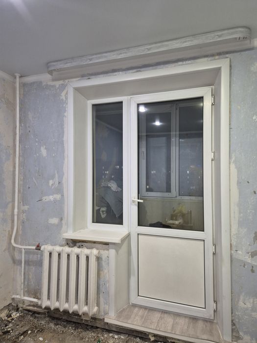 Продам балконный блок б/у 2шт