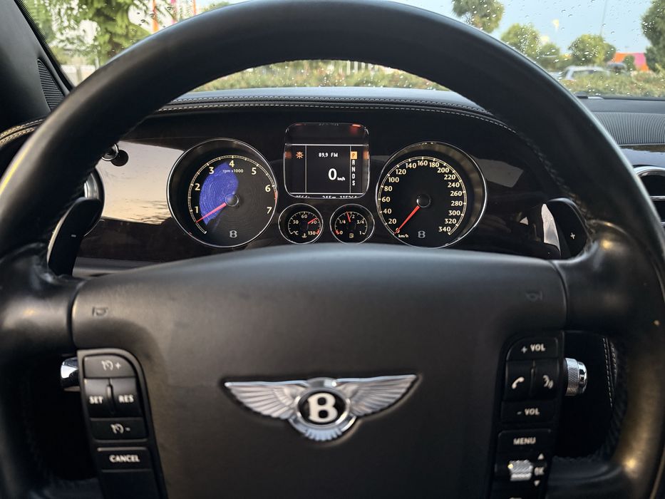 Bentley Continental Flying Spur,full option