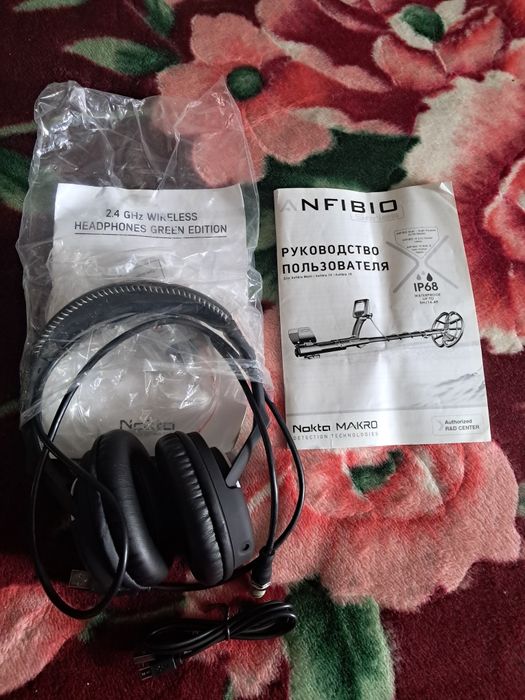 Металлоискатель новый