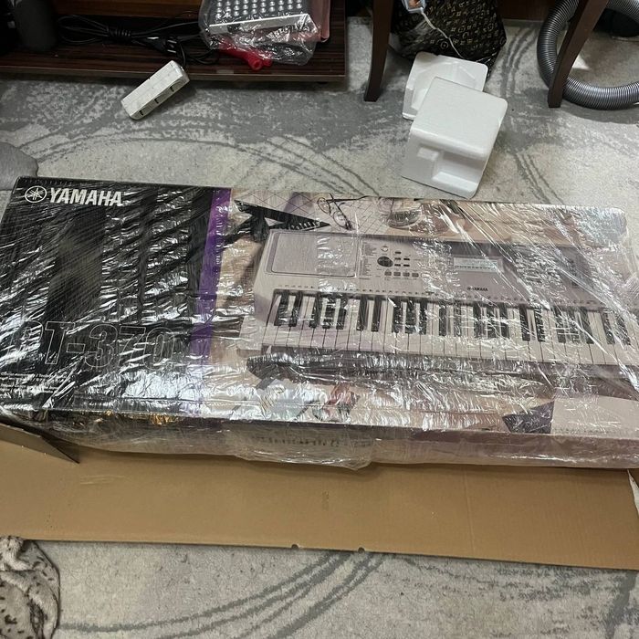 Синтезатор Yamaha YPT-370