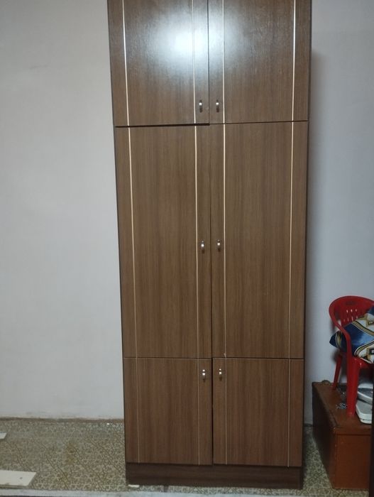 Срочно продам шкаф