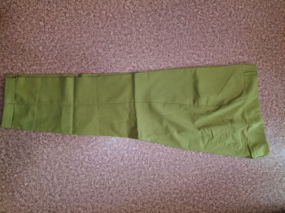 Женские брюки классика