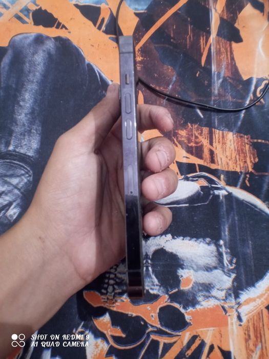 Продам iPhone 14 Pro