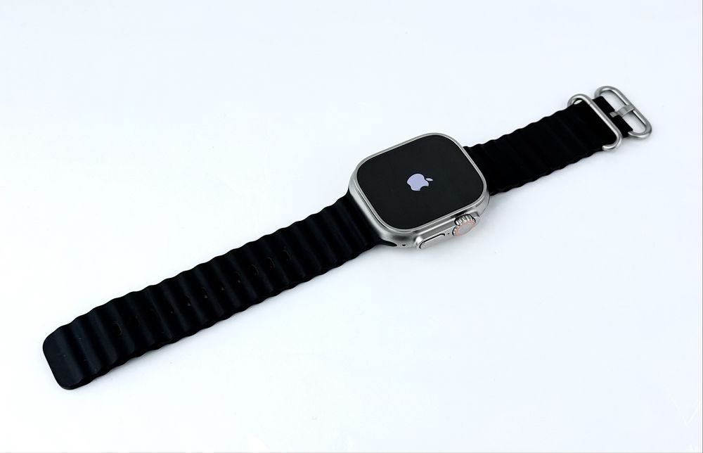 Apple Watch Ultra 49mm Cellular Natural with Black Ocean Band