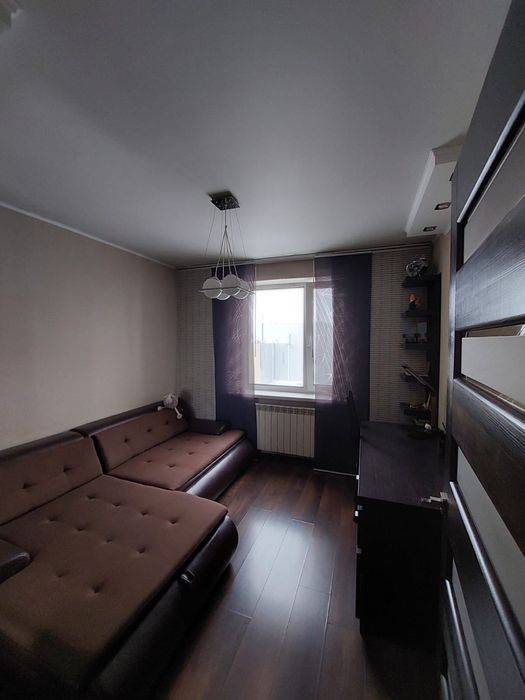 Продам 3 комн квартиру район Достык Молл