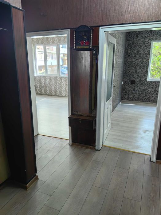 Дава се под наем Етаж от къща в Русе, Родина 1 - 100 кв.м за 357 € - Снимка #7