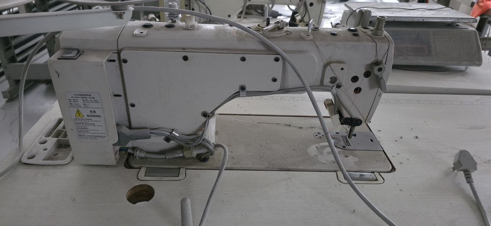 Швейная машина профессиональный