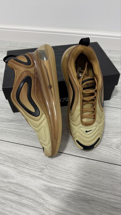Adidasi Nike Air Max 720 Aurii Originali
