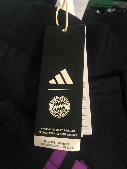 Pantaloni Bayern Munchen marimea S