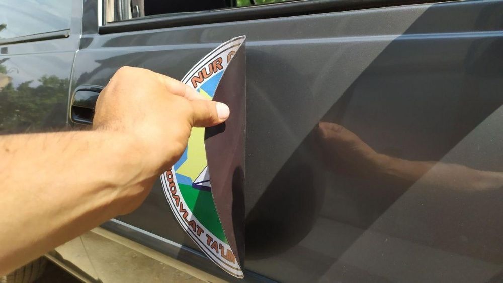 Магнитли кўчувчан реклама