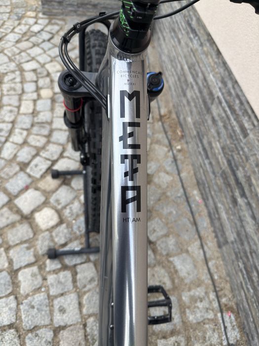 Боен твърдак COMMENCAL META HT AM размер: 27.5/42см