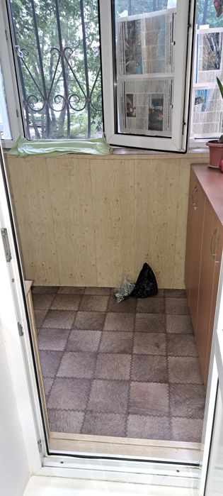 Продам 3-х комнатную квартиру ,