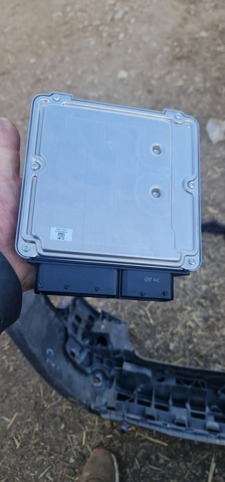 Компютър Ecu AUDI A4 B7 2.0 TFSI Еку Ауди А4 Б7 2.0  ТФСИ