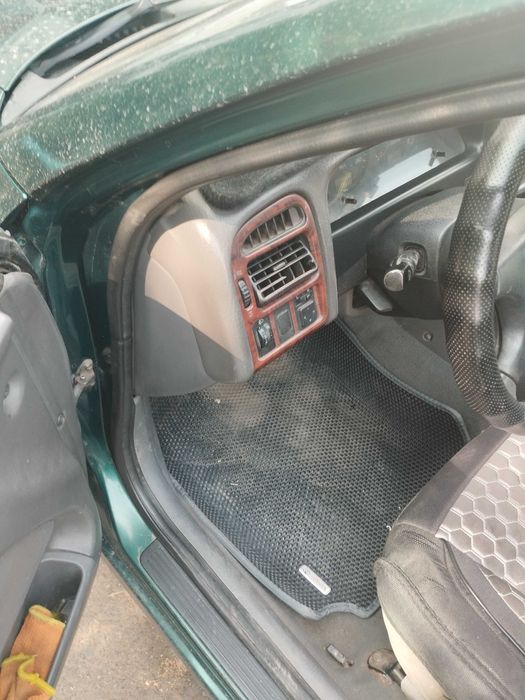 Тойота Авенсис, 1999 г.в.