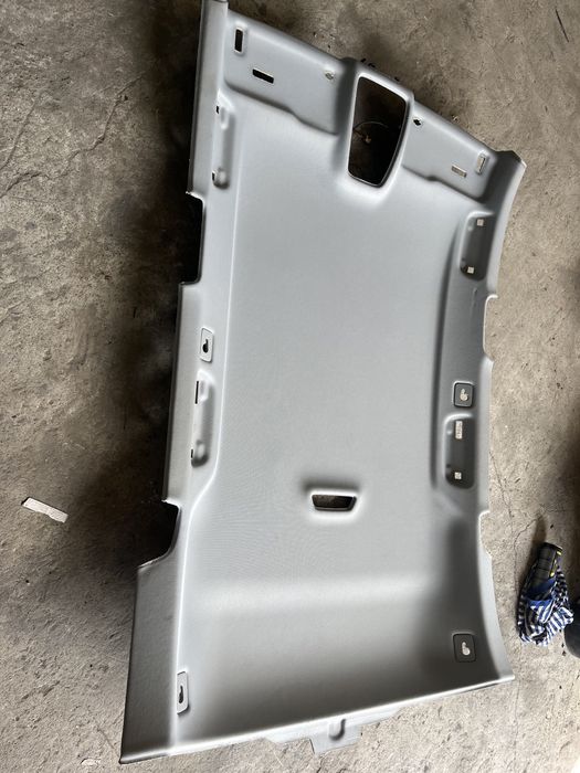 таван audi a4 b9