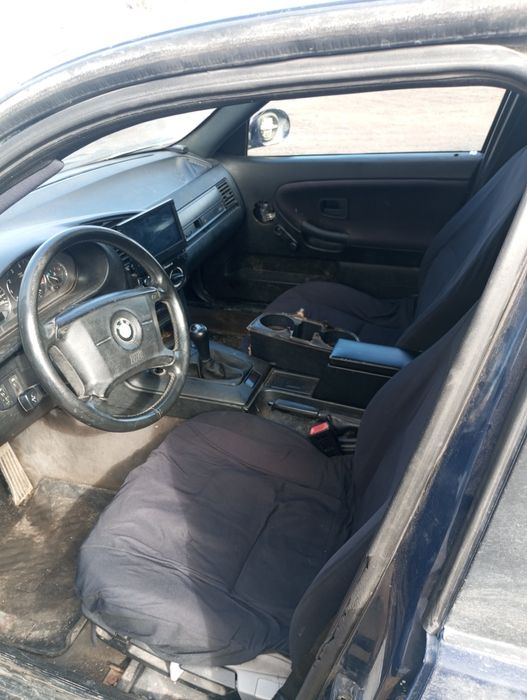 Продам БМВ.  е36