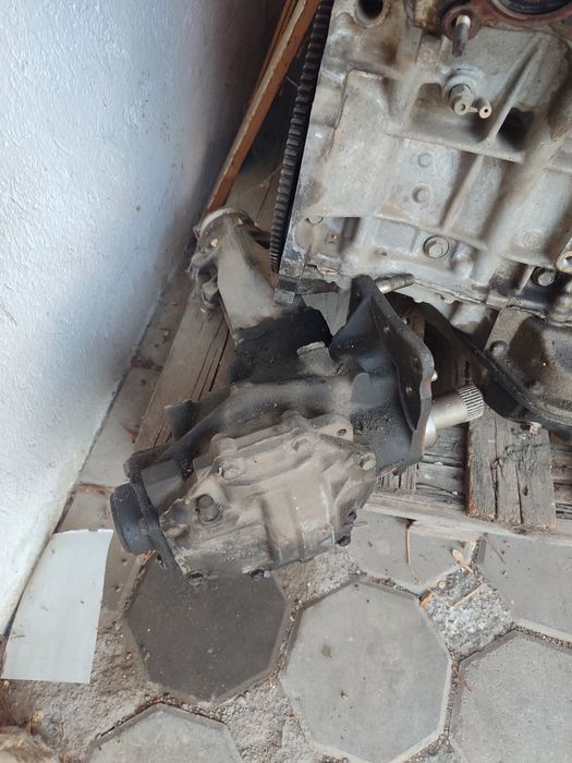 Продам два мотора от Лексуса RX350