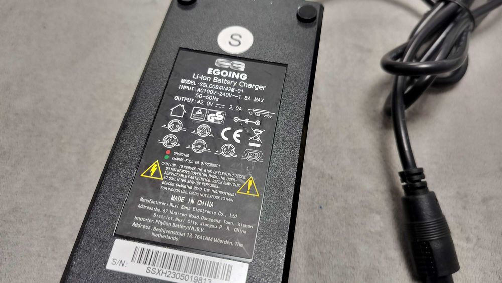 Incarcator Egoing Li-Ion Battery Charger 42V 2A mufa 5 pini