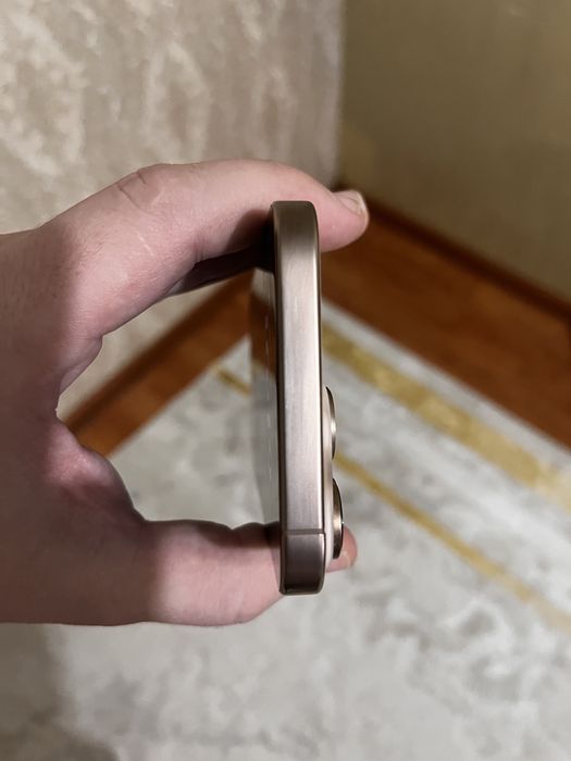 Продаю iPhone 16 Pro Max 256GB