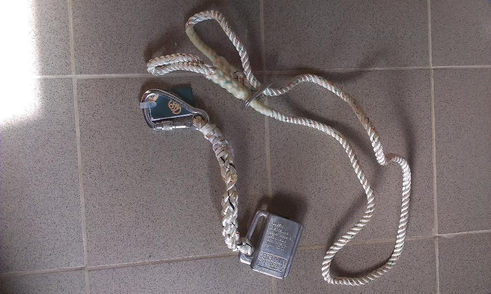Ham de alpinism cu accesorii