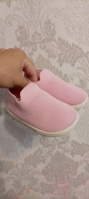 Продам десткие обуви